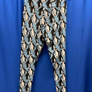 Lularoe Leggings; OneSize; Penguins!